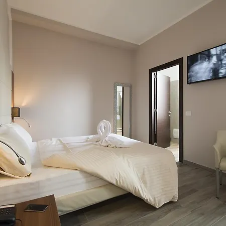Hotell Oasi Village 3*