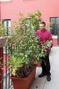 Oasi Village 3* Milano