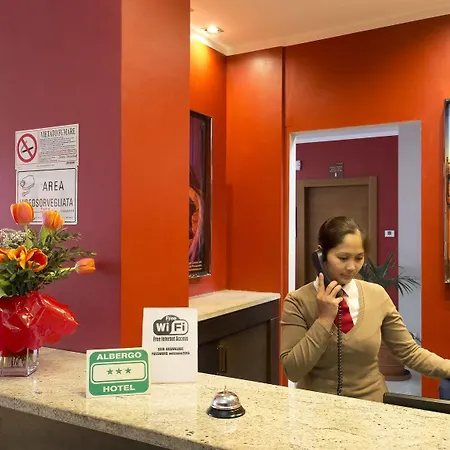 Oasi Village Hotell